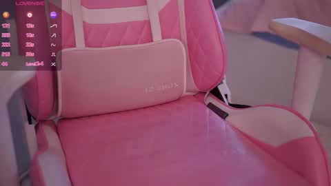 Emily online show from 03-04-26, 10:54