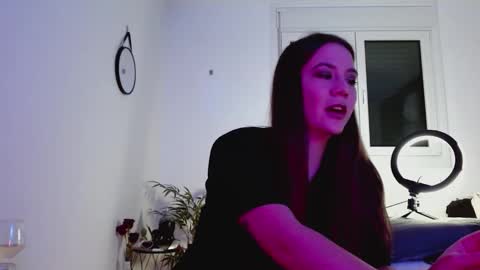 Snapshot of amiraskai chatting on 01-30-25, 05:28 AmiraSkai online show from 01-30-25, 05:28