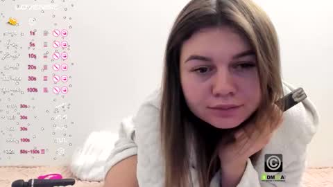 Snapshot of amirastar chatting on 10-30-25, 11:27 Amira Lush Domi is active Open Pvt Welcome to the world of pleasure online show from 10-30-25, 11:27