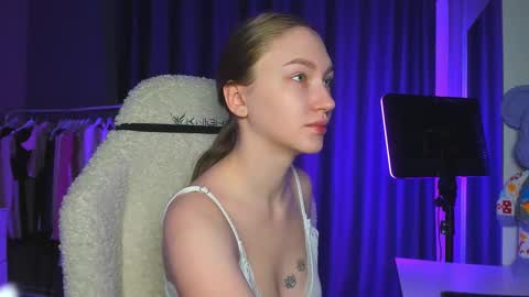 Ammi online show from 03-26-26, 05:13