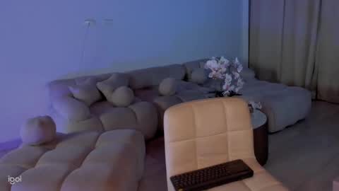 Snapshot of ammy_oxford chatting on 01-07-25, 03:14 Ammy online show from 01-07-25, 03:14