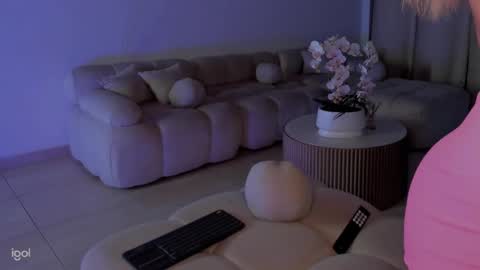 Snapshot of ammy_oxford chatting on 01-29-25, 12:33 Ammy online show from 01-29-25, 12:33