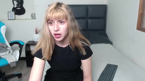 Amnesia online show from 10-22-25, 01:33