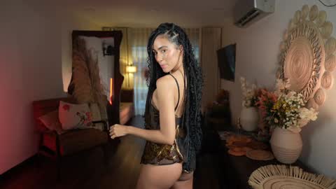 RETURN 30TH  100 explicit on  online show from 02-01-26, 09:46