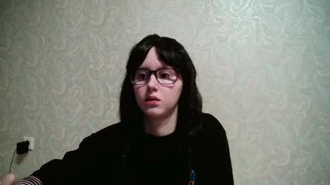 Snapshot of amomira chatting on 02-18-25, 10:25 Amomira online show from 02-18-25, 10:25