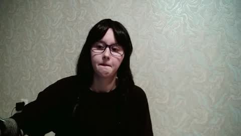 Snapshot of amomira chatting on 10-11-25, 01:20 Amomira online show from 10-11-25, 01:20