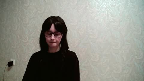 Amomira honeyx online show from 11-29-25, 09:45