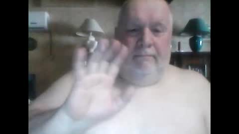 Snapshot of amor196112 chatting on 03-10-26, 09:03 amor196112 online show from 03-10-26, 09:03
