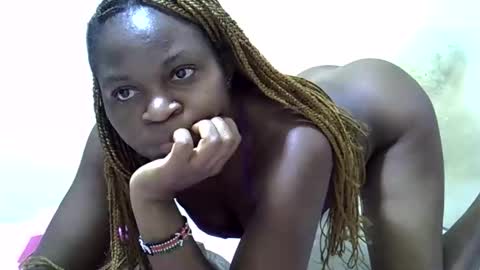 Snapshot of amor_anny chatting on 04-22-26, 08:43 anny online show from 04-22-26, 08:43