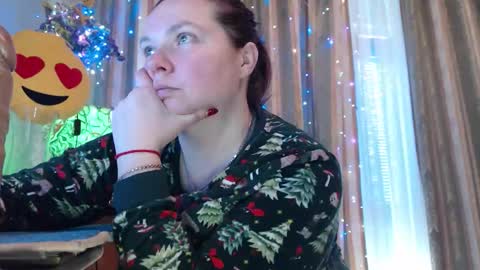 amorelara online show from 03-11-26, 08:42