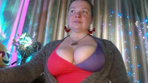 Snapshot of amorelara chatting on 07-23-26, 07:06 amorelara online show from 07-23-26, 07:06