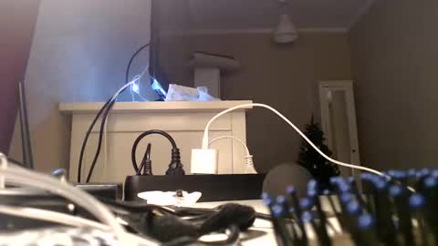 miss unforgettable online show from 12-31-24, 06:24