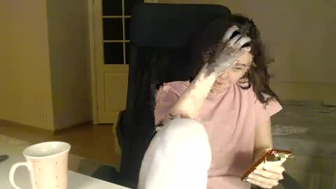 miss unforgettable online show from 01-12-25, 07:21