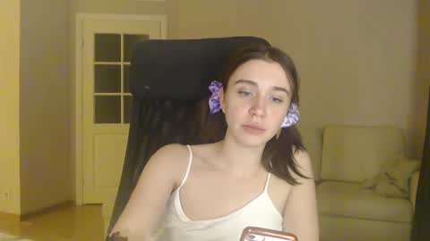 miss unforgettable online show from 02-26-25, 09:37