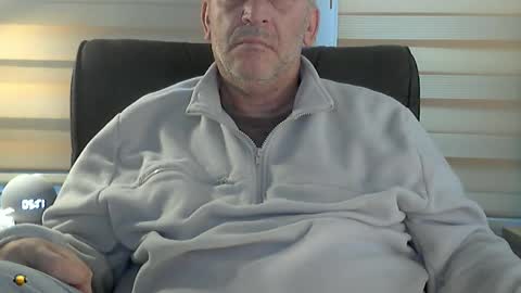 AmorLin online show from 03-18-26, 02:20