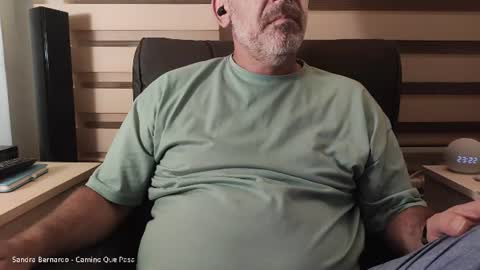 Snapshot of amorlin chatting on 07-10-26, 08:22 AmorLin online show from 07-10-26, 08:22