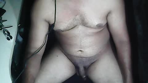 Snapshot of amorousr chatting on 06-12-26, 05:39 SubboyShivan online show from 06-12-26, 05:39