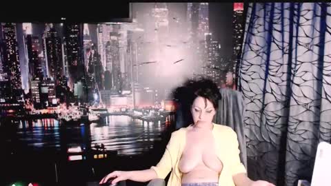 Sarah online show from 01-12-26, 05:40