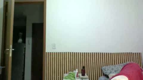 Snapshot of amputeeluna chatting on 02-20-25, 02:07 amputeeluna online show from 02-20-25, 02:07