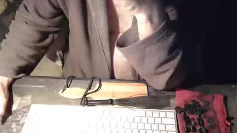 amslave4f online show from 03-10-25, 08:26