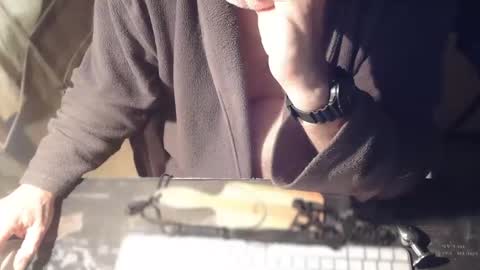 amslave4f online show from 09-28-25, 07:47