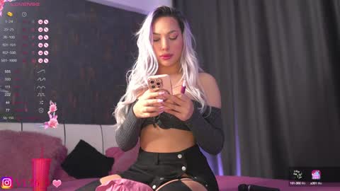    -------------   online show from 01-18-25, 10:39