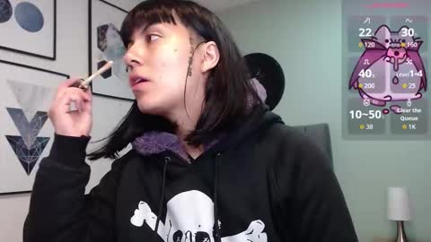 Amy 3 online show from 11-24-25, 04:01