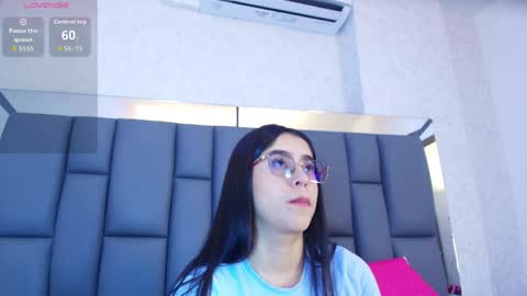 amy__wats0n online show from 04-10-26, 07:18