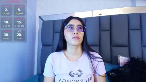 amy__wats0n online show from 04-13-26, 07:52