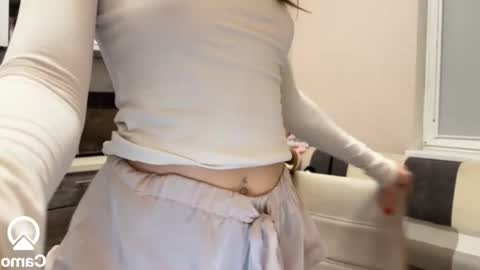 Snapshot of amy_chill chatting on 01-25-25, 04:35 Amy Chill online show from 01-25-25, 04:35