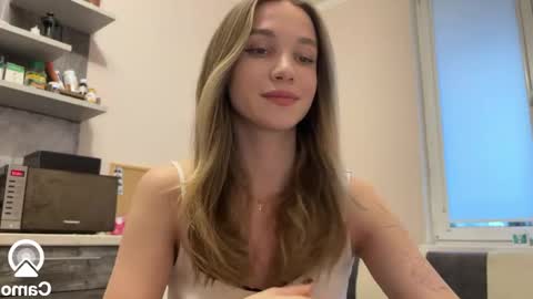 Snapshot of amy_chill chatting on 03-02-25, 02:54 Amy Chill online show from 03-02-25, 02:54