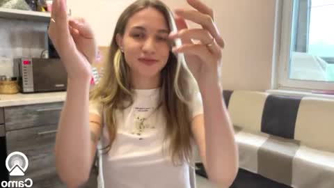 Snapshot of amy_chill chatting on 09-20-25, 10:38 Amy Chill online show from 09-20-25, 10:38