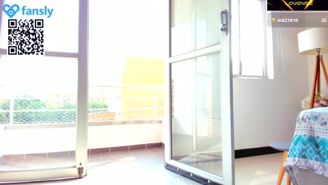 Snapshot of amy_coquette chatting on 12-06-24, 08:07  CARO GOMEZ online show from 12-06-24, 08:07