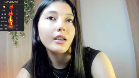 Snapshot of amy_innocent_ chatting on 03-05-25, 08:32 Amy online show from 03-05-25, 08:32