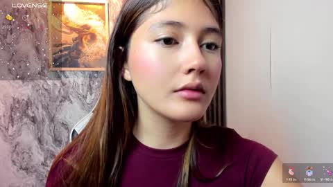 Snapshot of amy_innocent_ chatting on 09-18-25, 02:41 Amy online show from 09-18-25, 02:41