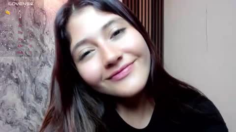 Snapshot of amy_innocent_ chatting on 12-17-25, 08:04 Amy online show from 12-17-25, 08:04