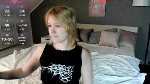 Snapshot of amy_kimberlly chatting on 01-30-25, 11:33 Amy online show from 01-30-25, 11:33