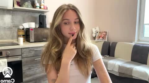 Snapshot of amy_meoww chatting on 10-11-25, 12:58 amy_meoww online show from 10-11-25, 12:58