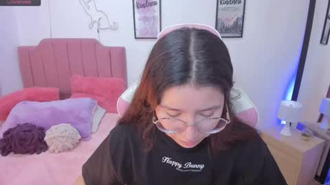 Amy sophia 3 online show from 11-15-25, 01:07