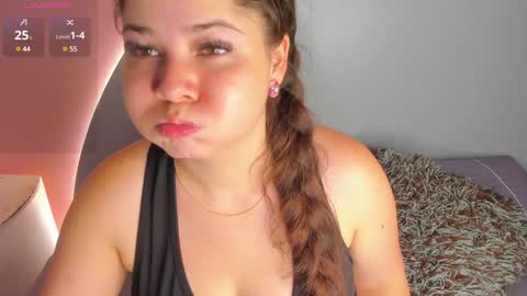 Snapshot of amy_vans_ chatting on 12-16-24, 10:56 Amy nickname Kirby online show from 12-16-24, 10:56