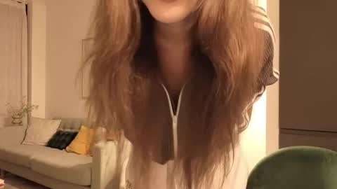 Snapshot of amyalwayshere chatting on 12-22-25, 05:26 girl next door named Amy online show from 12-22-25, 05:26