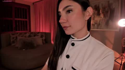 Snapshot of amyarmstrong chatting on 02-17-25, 11:42 Amy Armstrong online show from 02-17-25, 11:42