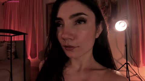 Snapshot of amyarmstrong chatting on 02-18-25, 05:53 Amy Armstrong online show from 02-18-25, 05:53