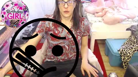 Trashely Gimpson online show from 02-23-25, 09:05