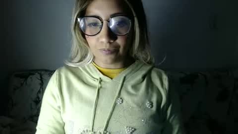 Snapshot of amycosplay99 chatting on 01-02-25, 08:17 amycosplay99 online show from 01-02-25, 08:17