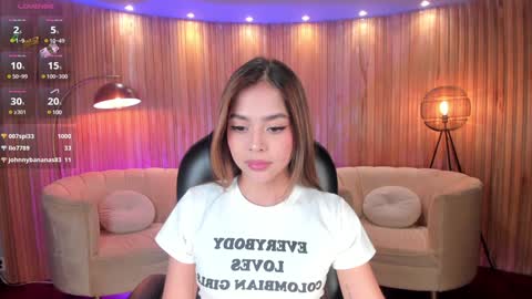 Snapshot of amydavis_ chatting on 12-05-24, 01:47 Amy online show from 12-05-24, 01:47