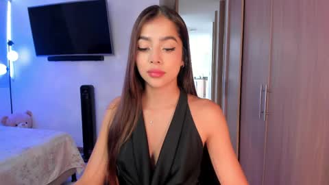 Snapshot of amydavis_ chatting on 04-27-26, 08:18 Amy online show from 04-27-26, 08:18