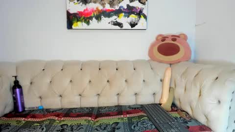 Amy Kamila online show from 01-12-25, 02:56