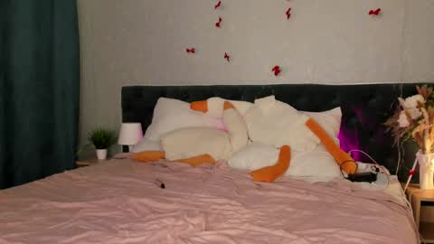 Amy online show from 05-19-26, 09:04