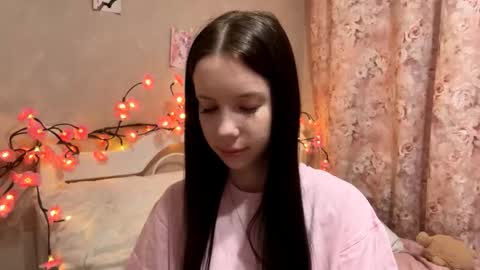 Milou online show from 11-09-25, 01:53